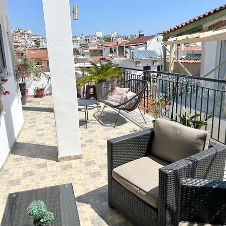 Litsa_house *